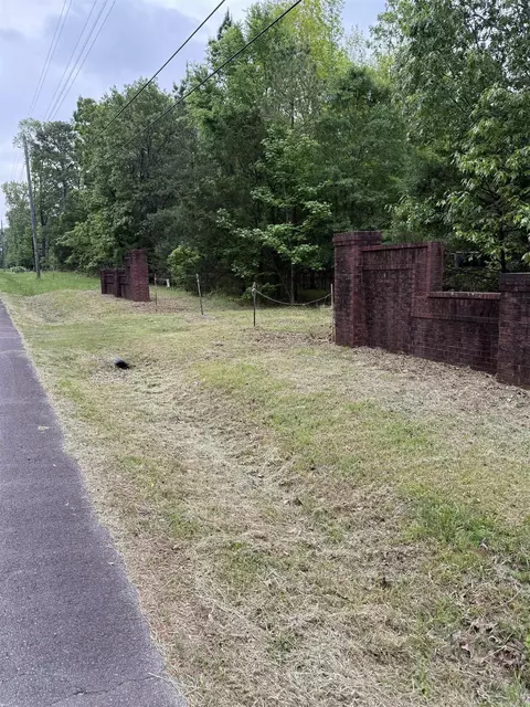 77 Harbor Hill Rd, Heber Springs, AR 72543