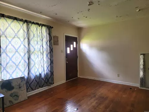 305 W 35, Pine Bluff, AR 71603 photo 3