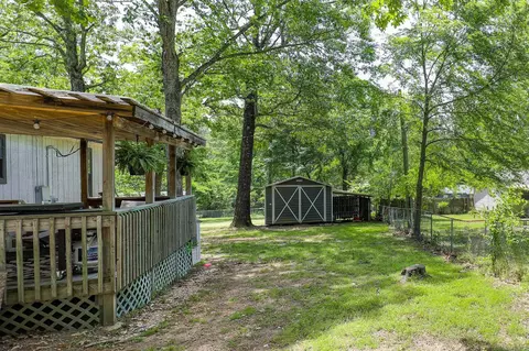 Exterior - 5883 Edgewood Dr, Benton, AR 72015 photo 13 of 21