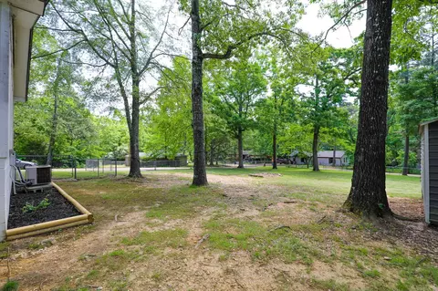 Exterior - 5883 Edgewood Dr, Benton, AR 72015 photo 15 of 21