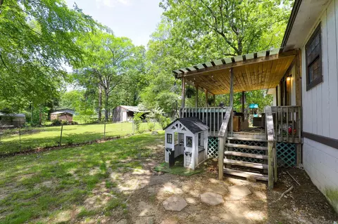 Exterior - 5883 Edgewood Dr, Benton, AR 72015 photo 10 of 21