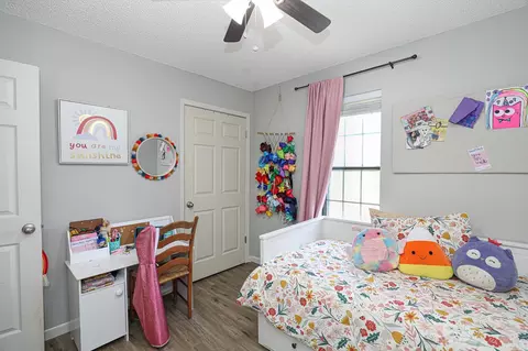Bedroom - 5883 Edgewood Dr, Benton, AR 72015 photo 3 of 7