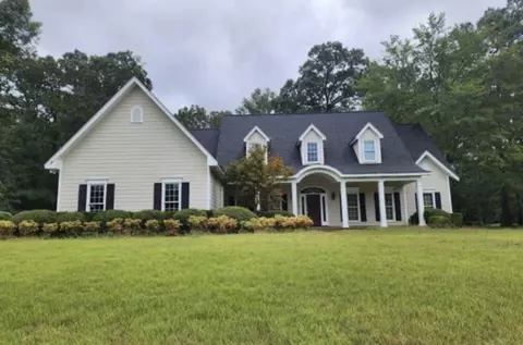 2201 Foxborough Cv, Pine Bluff, AR 71603 photo 1