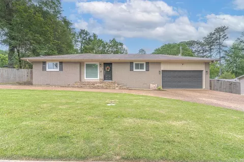 1321 W Front St, Heber Springs, AR 72543