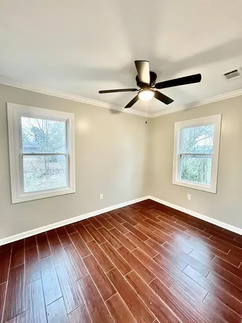 157 S Parkview, Trumann, AR 72472 photo 4