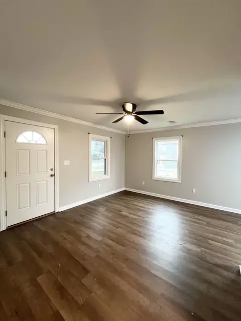157 S Parkview, Trumann, AR 72472 photo 3
