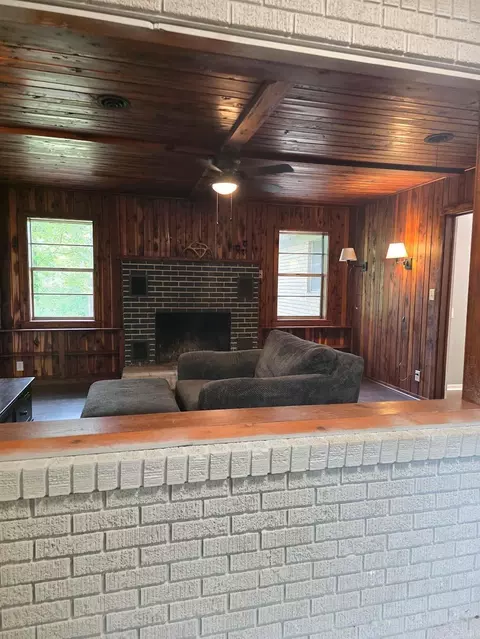 Living - 775 Polk Road 93, Mena, AR 71953 photo 2 of 5