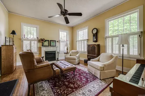 1705 Independence Ave, Conway, AR 72034 photo 2