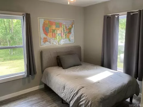 Bedroom - 2422 Hwy 270 E, Mount Ida, AR 71957 photo 3 of 4