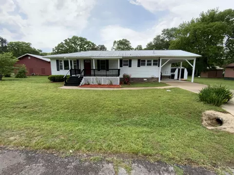 702 S 10th St, Heber Springs, AR 72543
