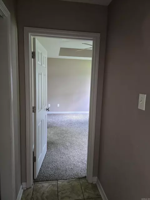 Entry Way - 104 Mahoney Dr, Beebe, AR 72012 photo 1 of 1