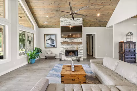 Living - 6025 Lodestone, Alexander, AR 72002 photo 4 of 4