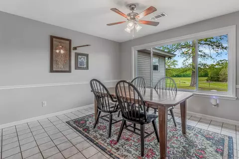 Dining - 17015 Old Highway 5, Cabot, AR 72023 photo 3 of 3