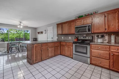 Kitchen - 17015 Old Highway 5, Cabot, AR 72023 photo 1 of 6