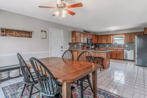 Dining - 17015 Old Highway 5, Cabot, AR 72023 photo 1 of 3