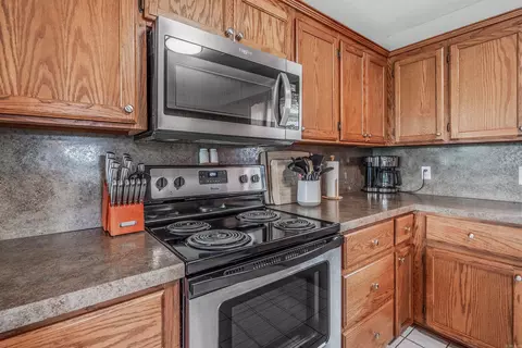 Kitchen - 17015 Old Highway 5, Cabot, AR 72023 photo 4 of 6
