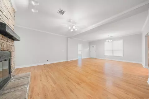601 Broadway St, Augusta, AR 72006 photo 5