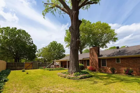 20 Hallous St, Conway, AR 72032 photo 2