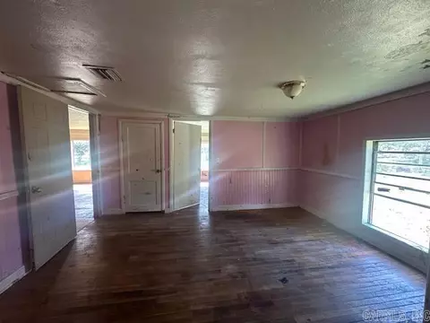 Bedroom - 620 Eagle St, Lonoke, AR 72086 photo 2 of 3