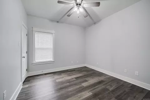Bedroom - 214 Heather Loop, Beebe, AR 72012 photo 6 of 9