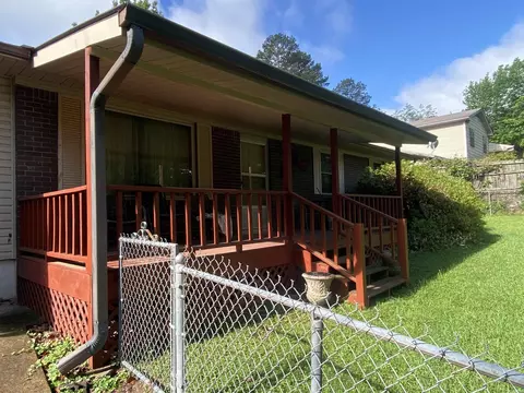 113 E Simpson St, Mount Ida, AR 71957 photo 3