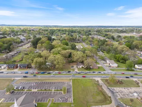 View/Area - 1802 Dave Ward Dr, Conway, AR 72034 photo 8 of 13