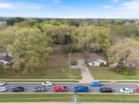 View/Area - 1802 Dave Ward Dr, Conway, AR 72034 photo 6 of 13