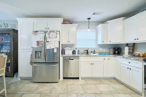 15983 E Miller Sardis Rd, Bauxite, AR 72011 photo 11