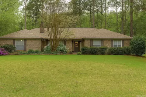 246 Tracy Dr, Monticello, AR 71655