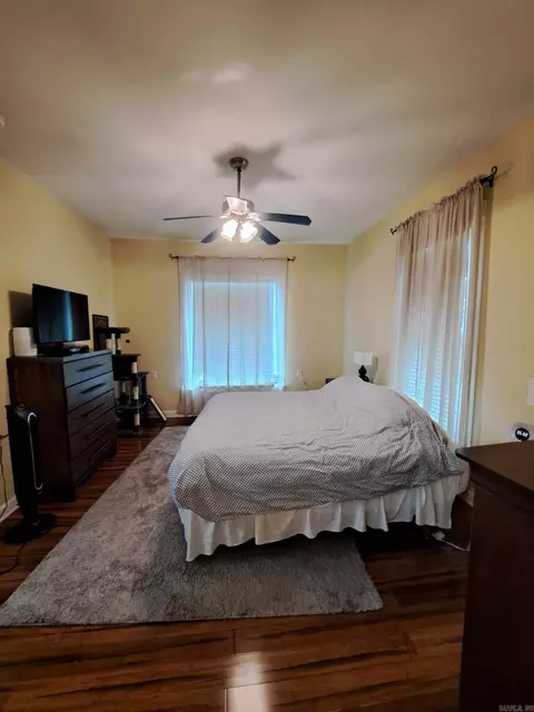 320 E 4th St, Lonoke, AR 72086 photo 27