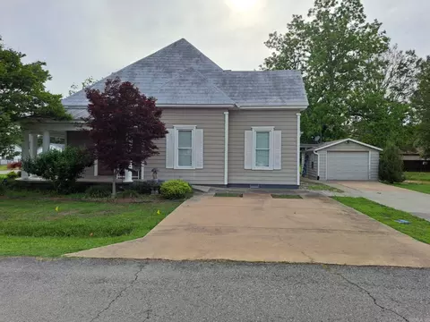 320 E 4th St, Lonoke, AR 72086 photo 40