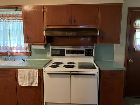 2917 Edgewood Dr, Pine Bluff, AR 71603 photo 5