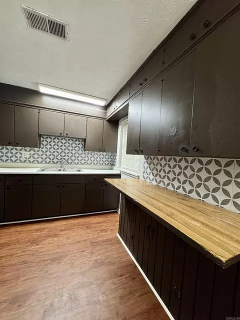 Kitchen - 1306 Boston Dr, Pine Bluff, AR 71601 photo 2 of 3