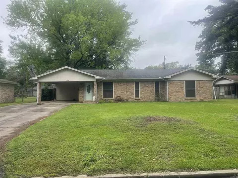 104 S Summitt, Dumas, AR 71639