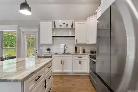 Kitchen - 641 Lucy Ln, Alexander, AR 72002 photo 2 of 4