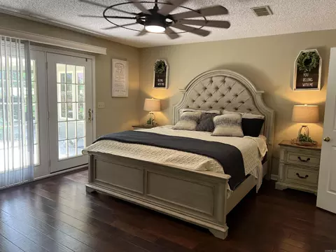 Bedroom - 6800 Village Dr, Pine Bluff, AR 71603 photo 1 of 2