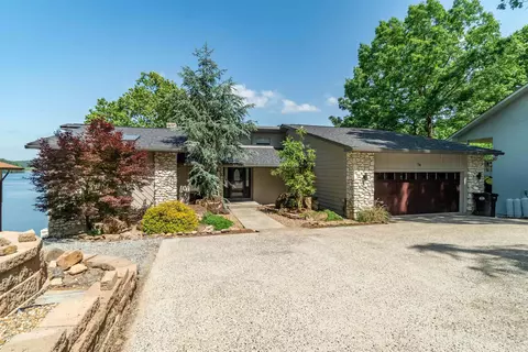 54 Rubi Cir, Hot Springs Village, AR 71909