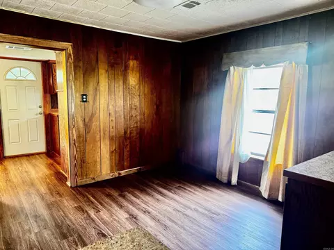 517 Elm St, Mount Ida, AR 71957 photo 8