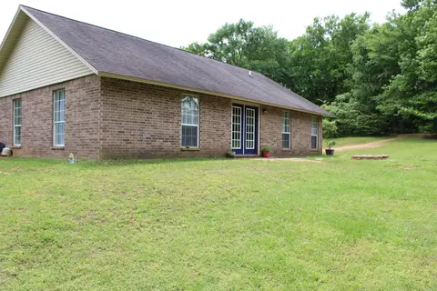 Exterior - 1059 Piney Rd, De Queen, AR 71832 photo 1 of 6