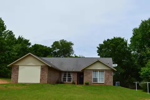 Exterior - 1059 Piney Rd, De Queen, AR 71832 photo 4 of 6