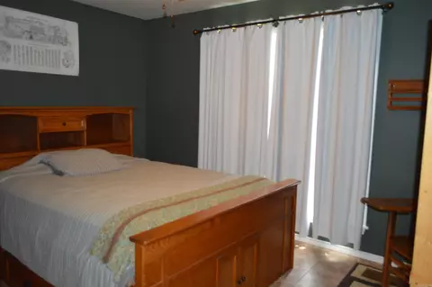 Bedroom - 1059 Piney Rd, De Queen, AR 71832 photo 3 of 5