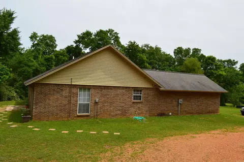 Exterior - 1059 Piney Rd, De Queen, AR 71832 photo 6 of 6