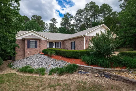 16 Hartura Way, Hot Springs Village, AR 71909