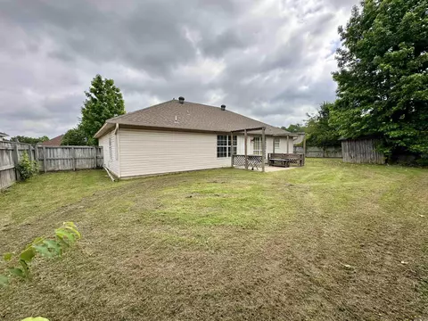 Exterior - 25 Azalea Dr, Cabot, AR 72023 photo 3 of 5