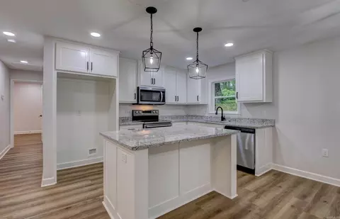1114 Edgehill Dr, Benton, AR 72015 photo 17