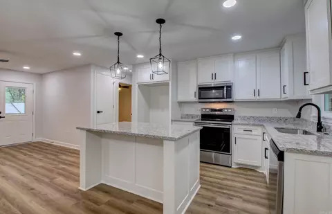 1114 Edgehill Dr, Benton, AR 72015 photo 15