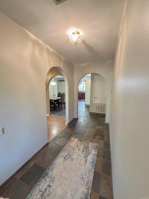 Entry Way - 11 Red Wolf Trl, Conway, AR 72032 photo 1 of 2