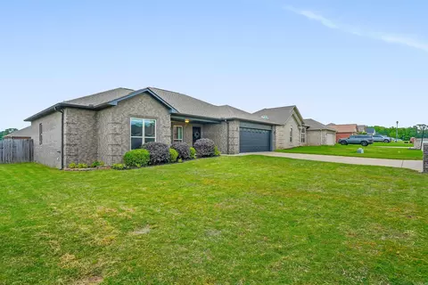 2427 Palisade Dr, Cabot, AR 72023 photo 2