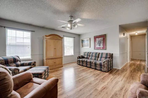 1805 Applewood Cv, Beebe, AR 72012 photo 3