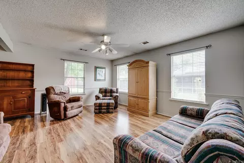 1805 Applewood Cv, Beebe, AR 72012 photo 4